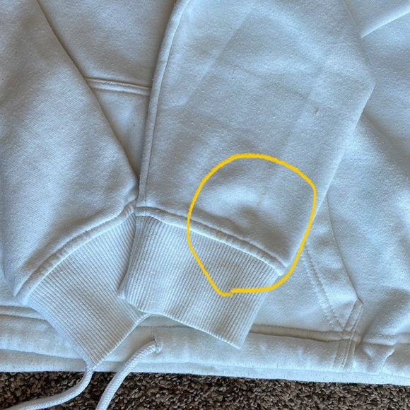 Wrangler Cropped Hoodie - Picture 6 of 6